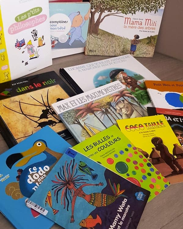 D'un livre à l'autre | Association pour les enfants à Clichy | Livres jeunesse & formations à la littérature pour enfants